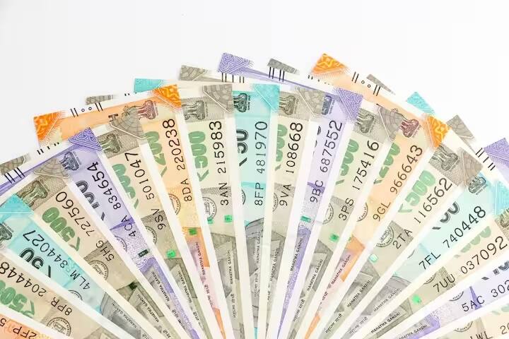 નાણાકીય વર્ષ 2023-24ના જાન્યુઆરીથી માર્ચ ક્વાર્ટરમાં કંપનીના નફામાં 2.32 ટકાનો ઘટાડો જોવા મળ્યો છે. તે ઘટીને 196.93 કરોડ રૂપિયા થયો હતો.