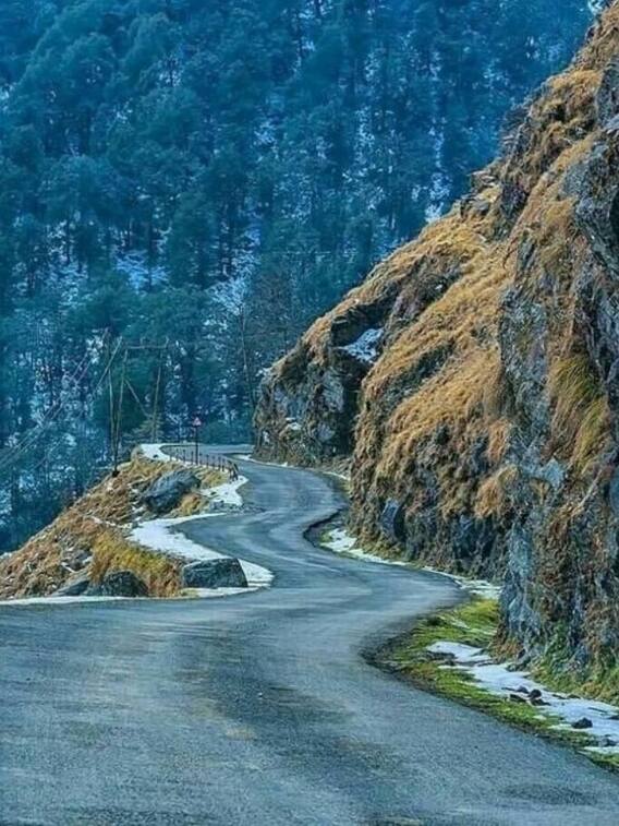 बारिश के मौसम में घूमने के लिए उत्तराखंड की ये जगह हैं बेस्ट