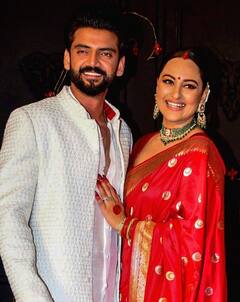 Sonakshi Sinha Reception: ਸਿੰਦੂਰ ਦੀ ਮੰਗ... ਹੱਥਾਂ 'ਚ ਚੂੜੀਆਂ ਤੇ ਲਾਲ ਸਾੜ੍ਹੀ, ਰਿਸੈਪਸ਼ਨ 'ਚ ਜ਼ਹੀਰ ਦੀ ਨਵੀਂ ਦੁਲਹਨ ਸੋਨਾਕਸ਼ੀ ਇਸ ਲੁੱਕ 'ਚ ਨਜ਼ਰ ਆਈ