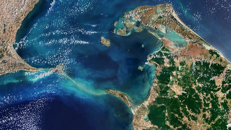 Ram Setu European Space Agency ESA Adam's Bridge Copernicus Sentinel-2 European Space Agency Shares Stunning Picture Of 'Ram Setu'. Here's How The Bridge Looks From Space