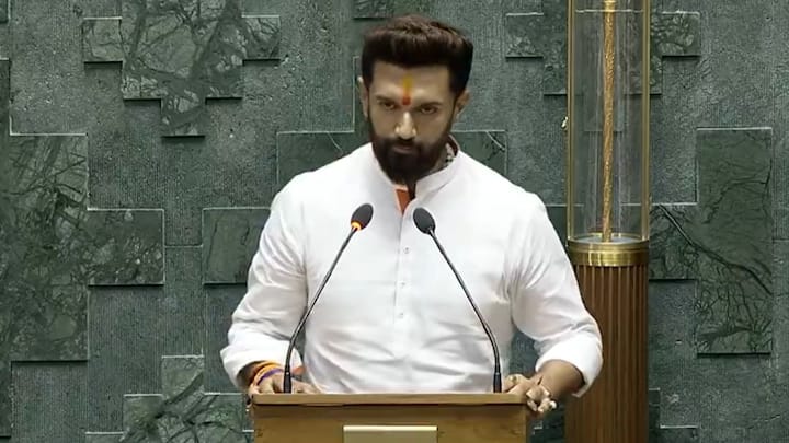 Chirag Paswan, Lok Jan Shakti Party(Ram Vilas) takes oath as Member of Parliament from Hajipur (SC) Bihar. Image Source: Screengrab/Sansad TV