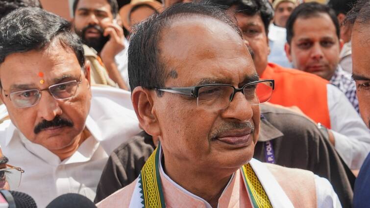 Shivraj Singh Chouhan Union Minister BJP Attack on Congress Over 1975 Emergency Anniversary 'मैं 17 साल का था जब मुझे आधी रात को...', इमरजेंसी का जिक्र कर बोले कृषि मंत्री शिवराज सिंह चौहान