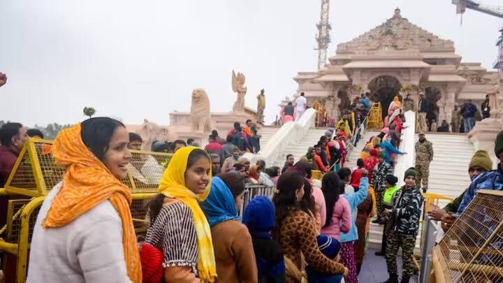ఉత్తరప్రదేశ్‌లో ఈ ఏడాది జనవరి 22 ప్రారంభమైన అయోధ్య రామాలయ నిర్మాణ పనుల్లో లోపాలు ఉన్నట్టు సత్యేంద్రదాస్ వెల్లడించారు.