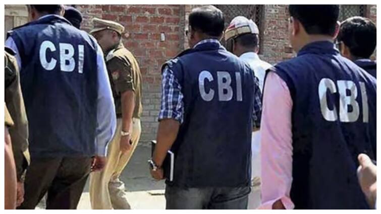 Neet Paper Leak Cases Patna SSP summoned in NEET question paper leak case CBI Neet 2024: एक्शन में CBI! नीट प्रश्न पत्र लीक मामले में पटना एसएसपी को किया गया तलब