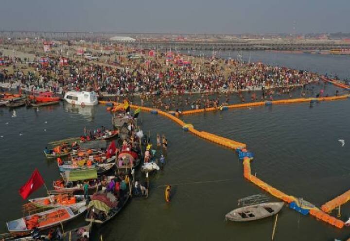 भारत गौरव टूरिस्ट ट्रेन में बोर्डिंग और डीबोर्डिंग सिकंदराबाद, काजीपेट, खम्मम, विजयवाड़ा, एलुरु, राजमुंदरी, समालकोट, पेंडुर्थी, विजयनगरम और टिटलागढ़ से होगी.