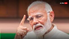'इमरजेंसी लगाने वालों को संविधान के लिए प्रेम दिखाने का हक नहीं', पीएम मोदी का कांग्रेस पर हमला