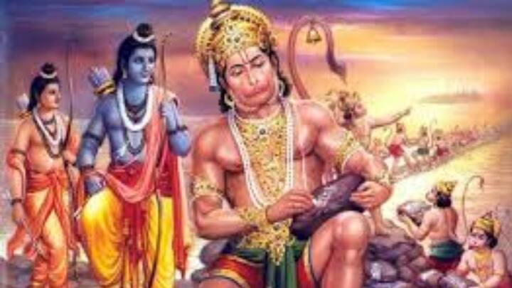 হনুমানজীর আরেক নাম সঙ্কটমোচন । তিনি মাথার উপর থেকে বিপদ কাটিয়ে দেন অনেকেরই। তাই সকলে তাঁর পুজো করে। হনুমানজীর কৃপা পাওয়া যায় একটু ভক্তি ভরে ডাকলেই।