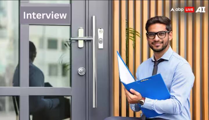 या पदांसाठी अर्ज भरण्याची प्रक्रिया ही फक्त ऑनलाईन आहे. अर्ज दाखल करण्यासाठी तुम्हाला आयबीपीएसच्या ibps.in या अधिकृत संकेतस्थळाला भेट द्यावी लागेल.