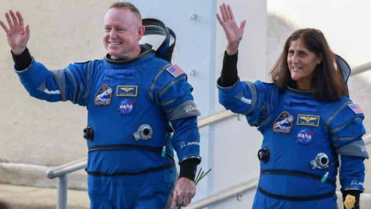 Sunita Williams Stuck In Space As NASA Halts Boeing Starliners Return Indefinitely world news in telugu Sunita Williams: మరికొన్ని రోజులు స్పేస్‌లోనే సునీత విలియమ్స్‌- తిరిగొచ్చే డేట్‌పై రాని స్పష్టత