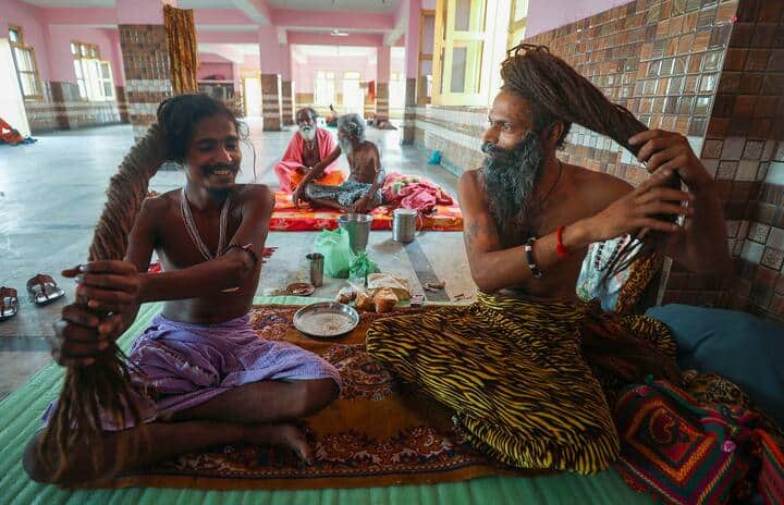 પાદરીના કહેવા પ્રમાણે, આ એક આશ્ચર્યજનક ઘટના છે (પાણી લીકેજ). દેશના પ્રખ્યાત એન્જિનિયરો રામ મંદિરના નિર્માણ કાર્યમાં લાગેલા છે.