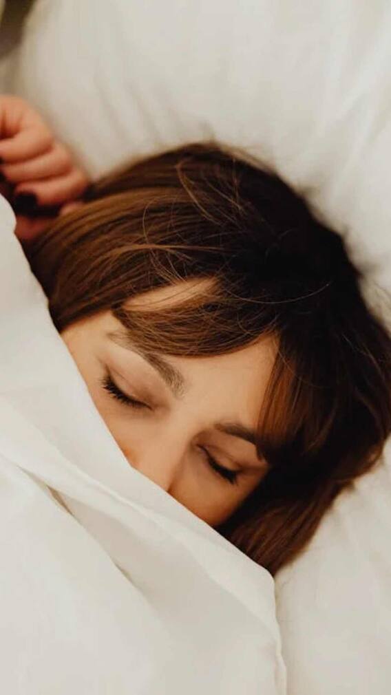 ਬਹੁਤ ਵੱਧ ਨੀਂਦ ਵੀ ਸਿਹਤ ਲਈ ਖ਼ਤਰਨਾਕ! ਜਾਣੋ ਨੁਕਸਾਨ