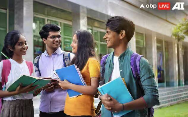 ਸਟੱਡੀ ਵੀਜ਼ਾ ਨਾ ਮਿਲਣ ਕਾਰਨ ਭਾਰਤੀ ਵਿਦਿਆਰਥੀਆਂ 'ਚ ਨਿਰਾਸ਼ਾ ਜ਼ਰੂਰ ਹੈ ਪਰ ਇਸ ਦਾ ਮਾੜਾ ਅਸਰ ਆਸਟ੍ਰੇਲੀਆ ਦੀ ਆਰਥਿਕਤਾ 'ਤੇ ਵੀ ਦੇਖਣ ਨੂੰ ਮਿਲ ਸਕਦਾ ਹੈ। ਆਸਟ੍ਰੇਲੀਆ 'ਚ ਸਿੱਖਿਆ ਖੇਤਰ ਨਾਲ ਜੁੜੇ ਕਈ ਬਜ਼ੁਰਗ ਸਰਕਾਰ ਨੂੰ ਆਪਣੇ ਫੈਸਲੇ 'ਤੇ ਮੁੜ ਵਿਚਾਰ ਕਰਨ ਦੀ ਸਲਾਹ ਦੇ ਰਹੇ ਹਨ। ਮਾਹਿਰਾਂ ਦਾ ਕਹਿਣਾ ਹੈ ਕਿ ਆਸਟ੍ਰੇਲੀਆ ਦੀ ਆਰਥਿਕਤਾ ਵਿੱਚ ਸਿੱਖਿਆ ਖੇਤਰ ਦਾ ਵੱਡਾ ਯੋਗਦਾਨ ਹੈ।