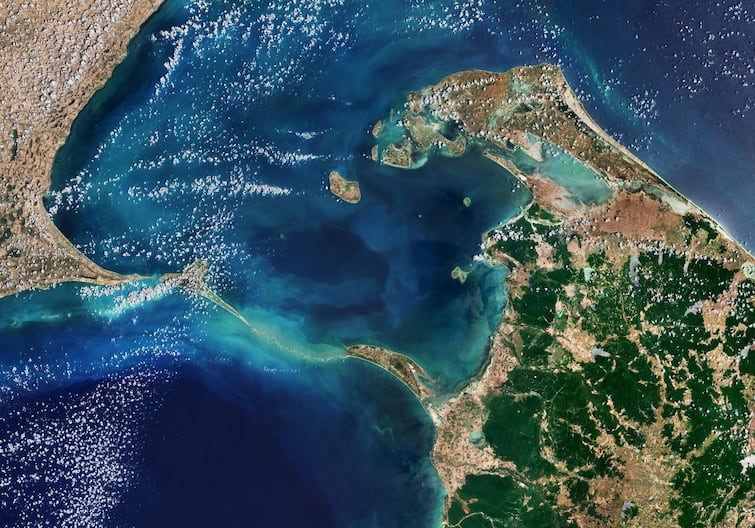 अंतरिक्ष से राम सेतु कैसा दिखता है? यूरोपीय स्पेस एजेंसी ने शेयर की तस्वीर