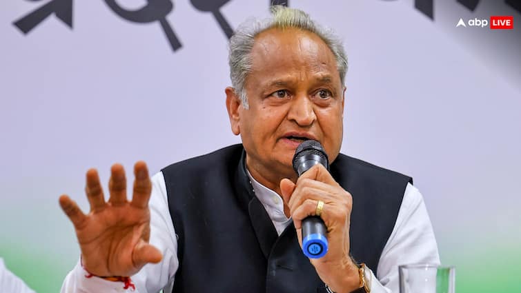 Ashok Gehlot Meets CM Bhajan Lal Sharma Demands Action in Jodhupur Violence  जोधपुर हिंसा पर अशोक गहलोत ने जताई चिंता, सीएम भजनलाल शर्मा से किया ये निवेदन 