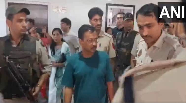 Delhi CM Arvind Kejriwals Blood Sugar Level Drops In Court Arvind Kejriwal: కోర్టులో అస్వస్థతకు గురైన దిల్లీ సీఎం కేజ్రీవాల్