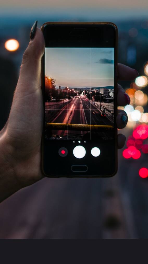 5 Best Camera Smartphones Under Rs 10,000 (June 2024)