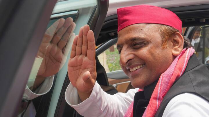 समाजवादी पार्टी के प्रवक्ता अशोक यादव ने कहा कि पार्टी का गठबंधन कांग्रेस के साथ है और आगे भी रहेगा. रही बात चुनाव की, तो सीट बंटवारे पर निर्णय उच्च स्तर पर होगा.