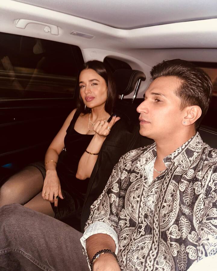 अभिनेता प्रिन्स नरुला आणि युविका चौधरी लवकरच आई-वडील होणार आहेत. या जोडप्याने त्यांच्या सोशल मीडिया अकाऊंटवरून त्यांच्या चाहत्यांना ही आनंदाची बातमी दिली आहे.