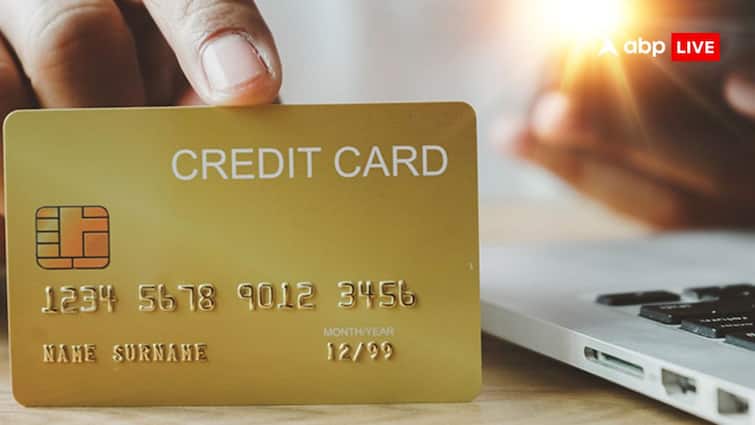 Credit card base grew by18 Percent YoY to 103 million But Monthly spending per card is flat at 17300 Rupees क्रेडिट कार्ड के जरिए मंथली खर्च करने से लोग कर रहे परहेज, 17% ग्रोथ के साथ 103 मिलियन हो गई कार्ड्स की संख्या