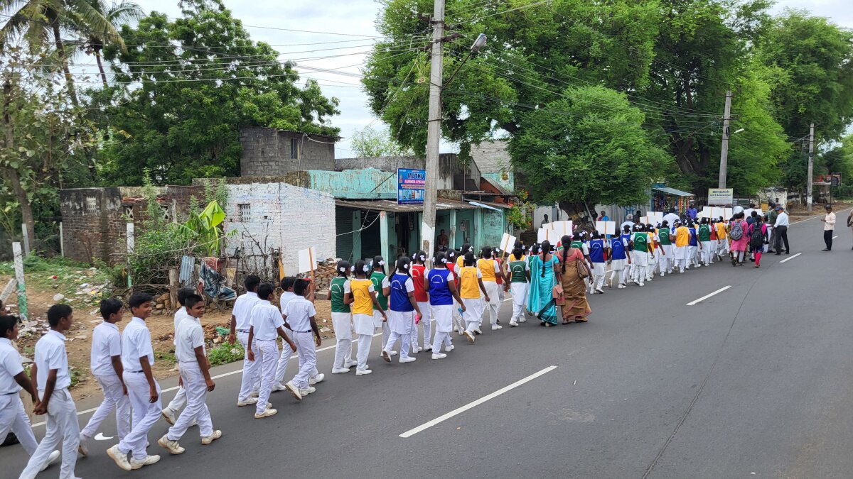 செங்கல்பட்டு: மதுவுக்கு எதிராக மாணவர்களுடன் மாஸ் காட்டிய மாவட்ட ஆட்சியர் - குவியும் பாராட்டு