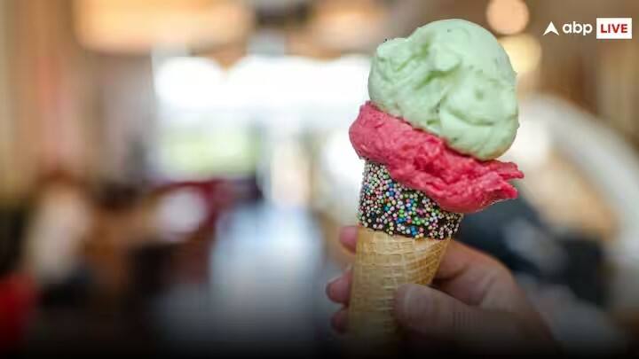 જો તમે પણ આઈસ્ક્રીમ પીગળી ગયા પછી તેને ફરીથી ફ્રીઝ કરો છો, તો આવું બિલકુલ ન કરો. આમ કરવાથી આઈસ્ક્રીમનો સ્વાદ સંપૂર્ણપણે બદલાઈ જાય છે.