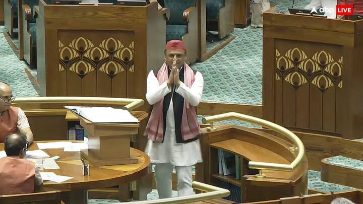 समाजवादी पार्टी के अध्यक्ष ने आगे कहा कि सदन आपके इशारों पर चलना चाहिए न कि इसका उलटा न हो. हम आपके सभी उचित फैसलों के साथ खड़े हैं. मुझे आशा है कि आप विपक्ष का भी उतना ही सम्मान करेंगे, जितना आप सत्ता का सम्मान करते हैं और उन्हें अपना पक्ष रखने देंगे.