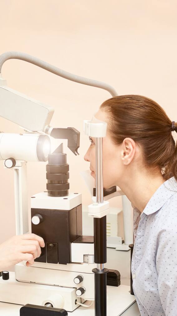 Home Remedies To Prevent Eye Allergies During The Hot And Humid Months