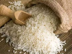 Chawal Ke Upay: चावल के इस उपाय से लक्ष्मी जी होंगी प्रसन्न, बरसेगा धन-धान्य