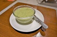 Delicious Chutneys: खाने को स्वादिष्ट बनाने के लिए ऐड करें ये पांच मजेदार चटनी