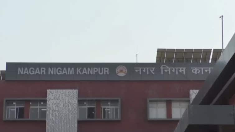 Kanpur Nagar Nigam become difficult birth and death certificates made people are facing problems new rules ann यूपी के इस शहर में जन्म-मृत्यु प्रमाण पत्र बनवाना मुश्किल! इन नियमों से हो रही परेशानी