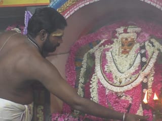 கரூர் கற்பக விநாயகர் ஆலய வாராகி அம்மனுக்கு ஆனி மாத பஞ்சமி திதி அபிஷேகம்