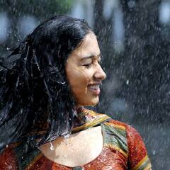 Hair Care : ਬਰਸਾਤ ਦੇ ਮੌਸਮ ਕੀ ਤੁਸੀਂ ਵੀ ਹੋ  ਵਾਲ ਝੜਨ ਤੋਂ ਪ੍ਰੇਸ਼ਾਨ ਤਾਂ ਅਪਣਾਓ ਆਹ ਤਰੀਕੇ