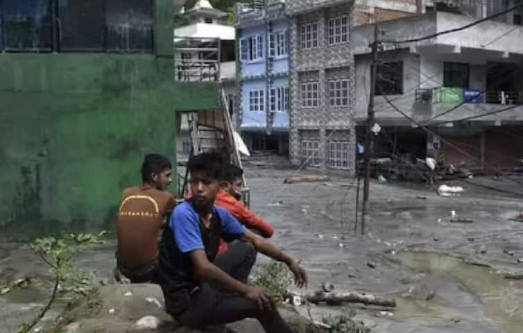 nepal-landslide-14-killed-after-heavy-rainfall-triggers-landslides-lightning-strikes-in-nepal Nepal Landslide : ਲੈਂਡਸਲਾਈਡ ਅਤੇ ਭਾਰੀ ਮੀਂਹ ਦਾ ਕਹਿਰ, 14 ਲੋਕਾਂ ਦੀ ਮੌਤ, ਕਈ ਲਾਪਤਾ