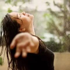 Hair Care : ਬਰਸਾਤ ਦੇ ਮੌਸਮ ਕੀ ਤੁਸੀਂ ਵੀ ਹੋ  ਵਾਲ ਝੜਨ ਤੋਂ ਪ੍ਰੇਸ਼ਾਨ ਤਾਂ ਅਪਣਾਓ ਆਹ ਤਰੀਕੇ