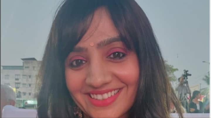 अर्चना को पुलिस के सामने पेश होने और अपना बयान दर्ज कराने के लिए नोटिस भेजा गया है. सोशल मीडिया पर एक पोस्ट में अर्चना मकवाना ने कहा कि वह अब किसी भी गुरुद्वारे में नहीं जाएंगी.