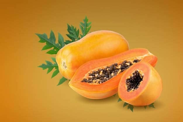 Papaya can also be effective against joint problems and arthritis.  Its enzymes papain and cymopapain work to reduce inflammation.  Through which the severe pain and burning sensation caused by arthritis can be reduced.