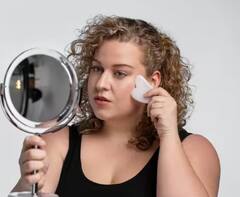 Skin Care Tips: ਤੁਸੀਂ ਵੀ ਡ੍ਰਾਈ ਸਕਿਨ ਤੋਂ ਪਰੇਸ਼ਾਨ ਹੋ ਤਾਂ ਅਪਣਾਓ ਆਹ ਤਰੀਕੇ, ਚਿਹਰਾ ਹੋਵੇਗਾ ਹੋਰ ਸੋਹਣਾ