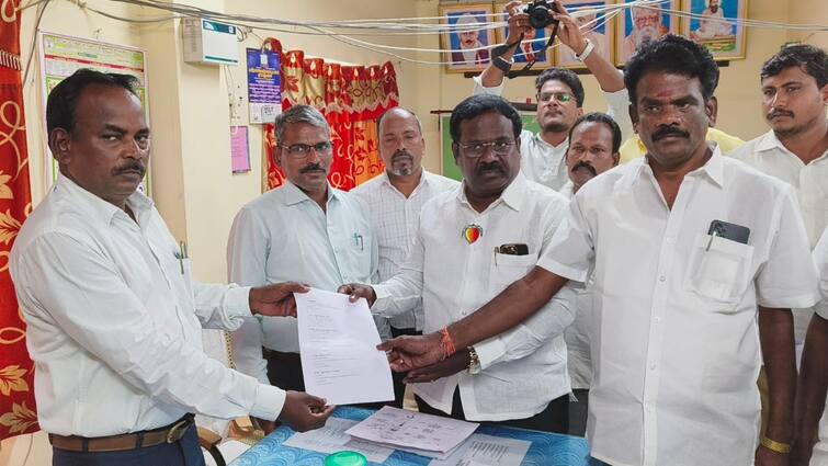 Vikravandi by-election 15 thousand dead voters who were not removed from the voter list - TNN விக்கிரவாண்டி இடைத்தேர்தலில் அதிர்ச்சி - வாக்காளர் பட்டியலில் இறந்துபோன 15 ஆயிரம் வாக்காளர்கள்