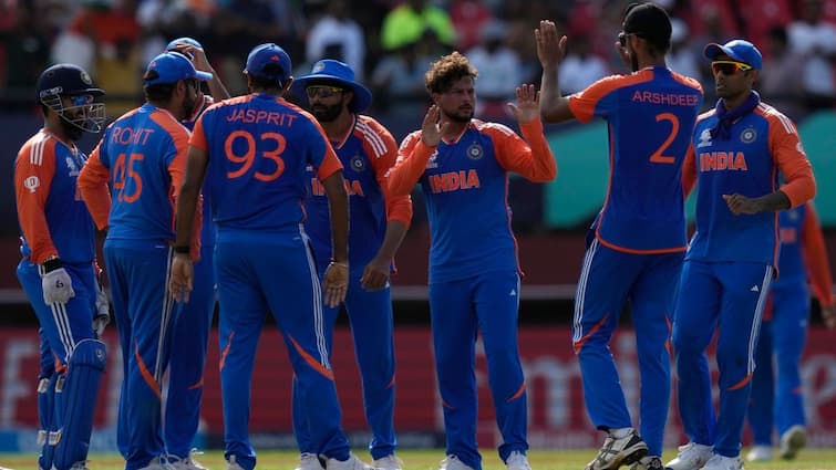 India Storm Into T20 World Cup Final, Spinners And Rohit Help Seal Dominant Win Over England India Storm Into T20 World Cup Final, Spinners And Rohit Seal Dominant Win Over England