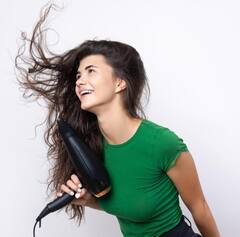 Onion Juice for Hair: ਲੰਬੇ ਅਤੇ ਮਜ਼ਬੂਤ ਵਾਲਾਂ ਦੇ ਲਈ ਇਸ ਤਰ੍ਹਾਂ ਕਰੋ ਪਿਆਜ਼ ਦਾ ਇਸਤੇਮਾਲ, ਜਾਣੋ ਵਰਤੋਂ ਦਾ ਸਹੀ ਤਰੀਕਾ