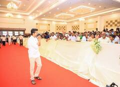 TVK Vijay : அட்வைஸ் உடன் அறுசுவை விருந்து.. மாணவர்களை கெளரவித்த தவெக தலைவர் விஜய்!
