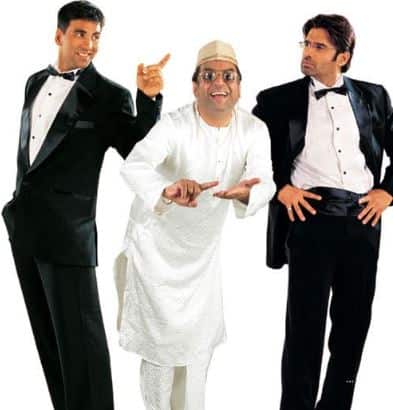 'हेरा फेरी' फ्रेंचाइजी की दो फिल्में तो आप देख चुके हैं जिन्होंने आपको खूब हंसाया है. लेकिन इसका तीसरा पार्ट यानी 'हेरा फेरी 3' अगले साल रिलीज हो सकती है. फिल्म की शूटिंग शुरू है और लोगों को इसका बेसब्री से इंतजार है.