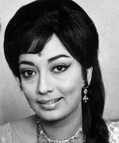 अभिनेत्री साधना के 'साधना हेयरकट' की दीवानी थी लड़किया, क्या आप जानते हैं क्यों एक्ट्रेस ने चुना था ये हेयरस्टाइल