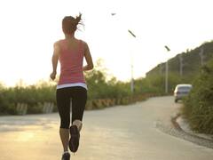 Backward Running Benefits: ਉਲਟਾ ਕਿਉਂ ਦੌੜਦੇ ਹਨ ਲੋਕ? ਜਾਣੋ ਕੀ ਹਨ ਇਸ ਦੇ ਫਾਇਦੇ