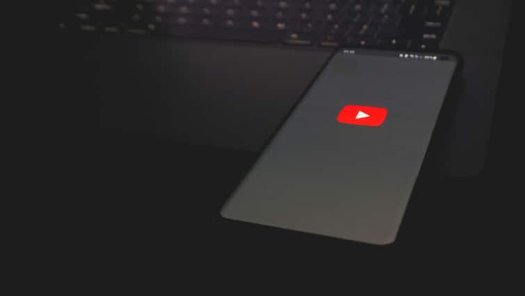 YouTube To Soon Roll Out Smart Downloads Feature For Shorts: Report