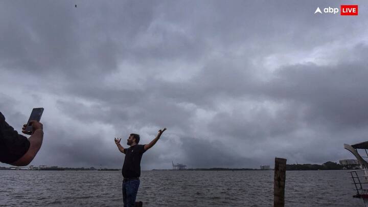 मौसम विभाग के अनुसार, अगले 2-3 दिनों के दौरान पश्चिमी राजस्थान के कुछ और हिस्सों, हरियाणा के बचे हुए इलाकों, पूरे चंडीगढ़ और पंजाब, उत्तराखंड, हिमाचल प्रदेश में मानसून छा जाएगा.