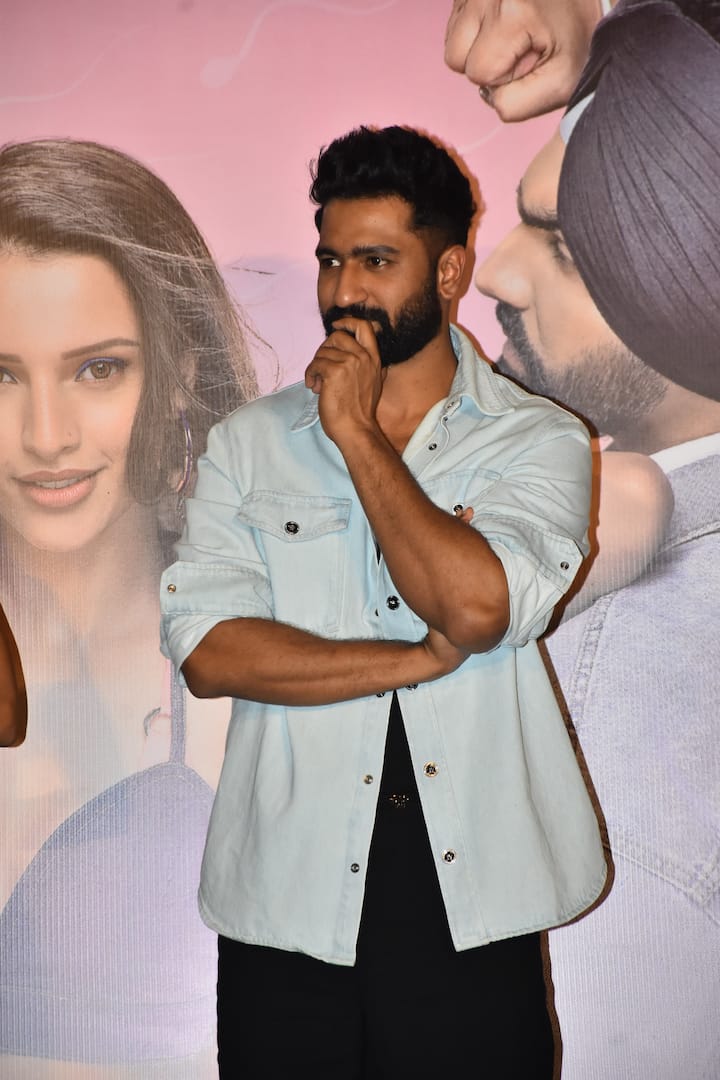 Bad Newz movie trailer released: ముంబైలో జరిగిన కార్యక్రమంలో 'బ్యాడ్ న్యూజ్' ట్రైలర్ రిలీజ్ చేశారు. ఇందులో విక్కీ కౌశల్ కాకుండా, పంజాబీ హీరో Ammy Virk మరొక హీరో రోల్ చేశారు.