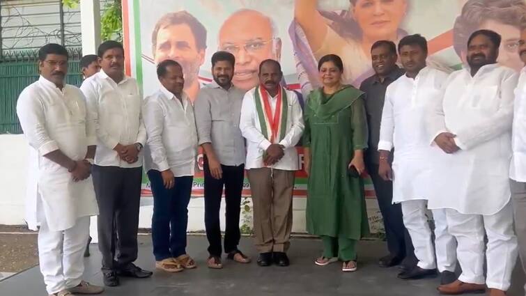 Chevella BRS MLA Kale Yadaiah joins in Congress party before Revanth Reddy Chevella MLA: బీఆర్ఎస్‌కు మరో బిగ్ షాక్! కాంగ్రెస్‌లోకి ఎమ్మెల్యే కాలె యాదయ్య