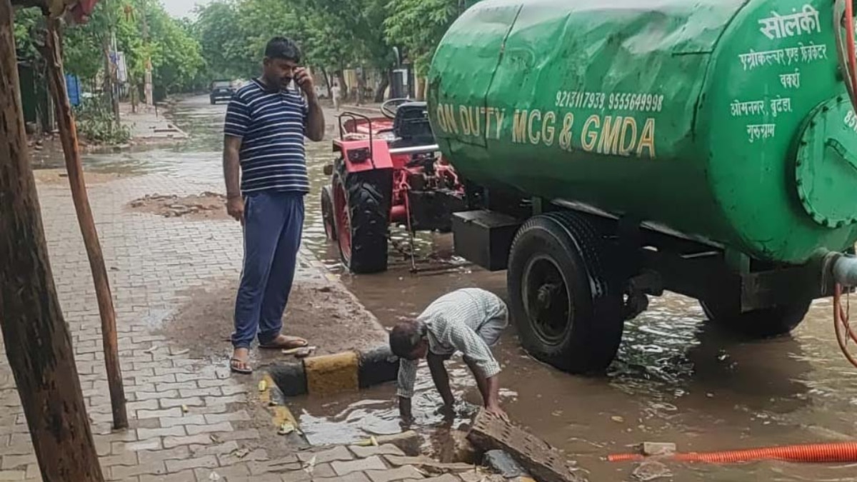 नगर निगम ने जलभराव से निपटने के लिए कसी कमर, शिकायत के लिए विशेष हेल्पलाइन नंबर जारी