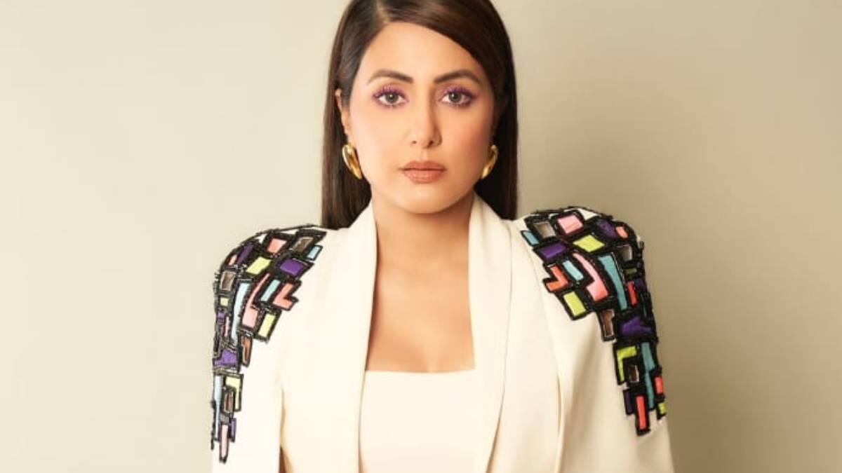 ब्रा पहनने या न पहनने से ब्रेस्ट कैंसर होने के बीच कोई खास कनेक्शन नहीं है. क्योंकि इसे लेकर रिसर्च में पुख्ता सबूत नहीं मिले हैं. कई रिसर्च में यह बात जरूर साबित हुई है कि अंडरवायर ब्रा लिम्फ में ब्लड सर्कुलेशन को बाधित कर सकती है. जो ब्रेस्ट कैंसर का कारण बन सकती है. ब्रा पहनकर सोना है या नहीं एक व्यक्तिगत पसंद है.